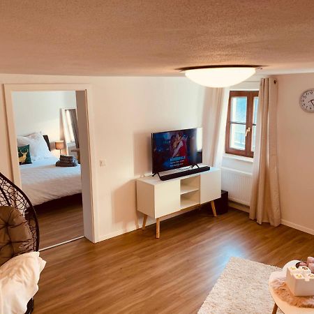 Felix Living 2, Cozy & Modern & Netflix Wohnung Mit Blick Ins Gruene Passau Kültér fotó